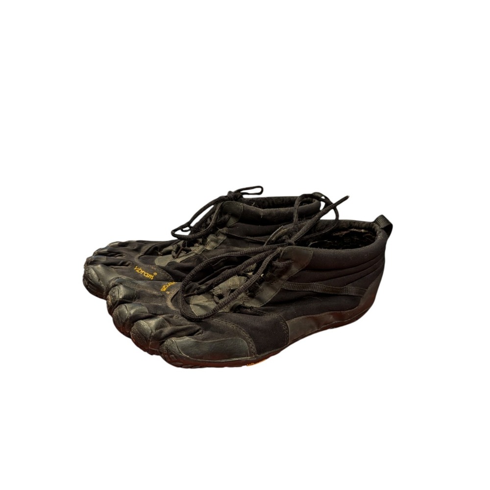 Vibram Men's FiveFingers V-Trek Trail Hiking Shoe, Black, 11-11.5